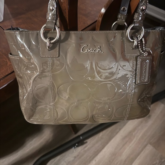 Coach Patent Leather Handbag - Picture 5 of 16